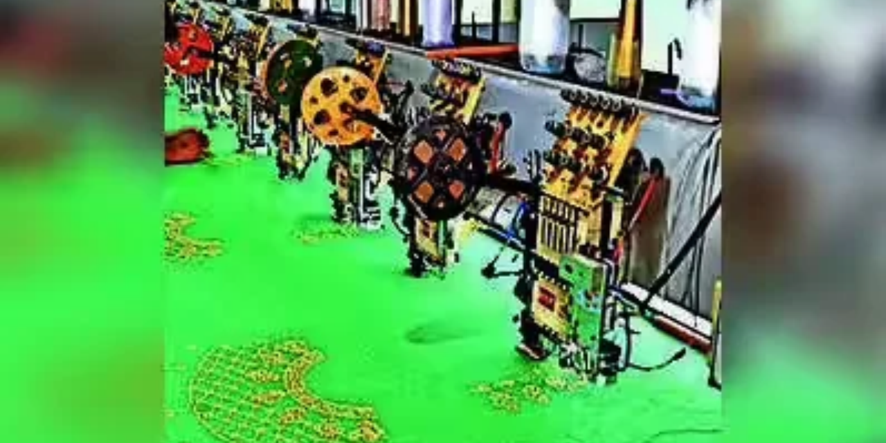Surat Embroidery Workers Warn of Protests Over Labour Codes