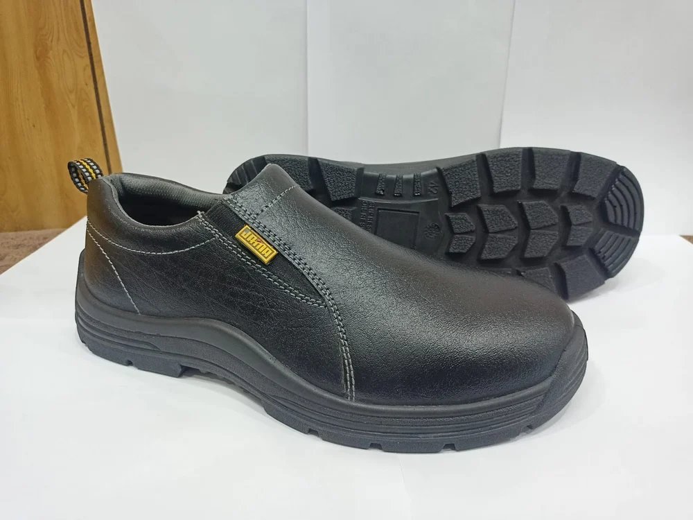 JS 114 – Tacoma Safety Shoes